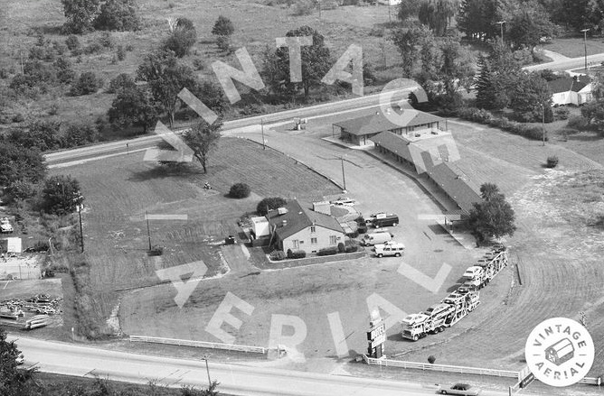 Mayflower Motel and Restaurant (Pilgrims Inn) - 1980S Aerial